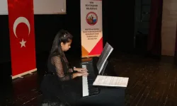 Van’da Minik Sanatseverlerden Klasik Müzik Dinletisi