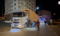 Van Sınırından Gelen Göçmenler Tır Dorsesinde Yakalandı!