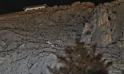 Van’da cezaevinden kaçan şahıs, kayalıklarda mahsur kaldı