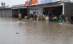 Sağanak Sonrası Sanayi Sitesini Su Bastı