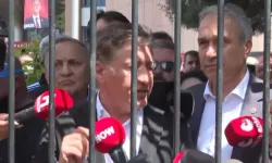 CHP Genel Merkezi Önünde Arbede İddiası!