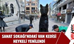 Sanat Sokağı’ndaki Van Kedisi Heykeli Yenilendi