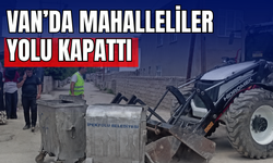 Van'da mahalleli doğalgaz için sokağa çıktı