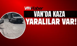 Van Erciş'te Kamyon ile Otomobil Çarpıştı: Yaralılar Var!