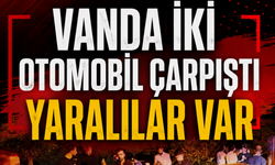 Van'da İki Otomobil Çarpıştı: 7 Kişi Yaralandı