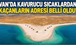 Van Gölü’nün Çakıl Adası Plajı Ziyaretçi Akınına Uğruyor