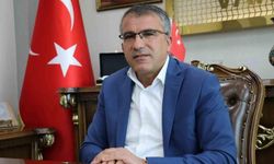 Van OSB Başkanı Memet Aslan’dan Mevlid Kandili Mesajı: “Peygamber Ahlakıyla Ahlaklanmalıyız”