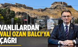 Van'da Bitmeyen Yol Çilesi! Vatandaşlardan Yetkililere Çağrı