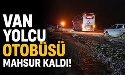 Van Yolcu Otobüsü Sel Nedeniyle Yolda Mahsur Kaldı