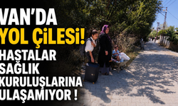 Van’da Yol Çilesi! 600 Metre Yürümek Zorunda Kalıyorlar!