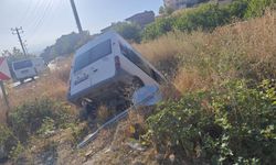 Malatya’da Minibüs Şarampole Devrildi: 2 Yaralı
