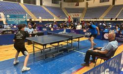 Van’da Masa Tenisi Şöleni! 20 İlden 220 Sporcu Bir Araya Geldi