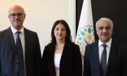 Dem Parti İmralı Heyeti, İmralı Adası’na Gitti
