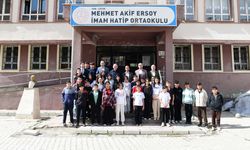 Van İl Milli Eğitim Müdürü Çandıroğlu Çatak’ta Öğrencilerle Buluştu