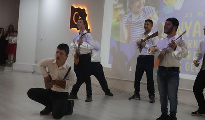 Van’da Down Sendromlu Bireyler Yeteneklerini Sergiledi