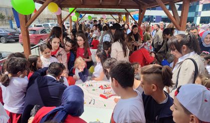 Minik Kalpler TED Van Koleji’nde Coştu: 23 Nisan Şenliği Gönülleri Isıttı!