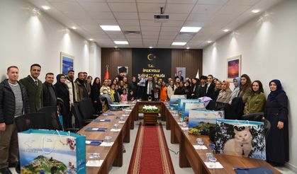 İpekyolu’nda “Kitap Van” Yarışmalarında Dereceye Girenler Ödüllendirildi