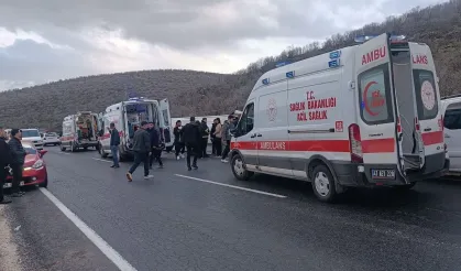 Mardin’de Yolcu Otobüsü Devrildi: 24 Yaralı