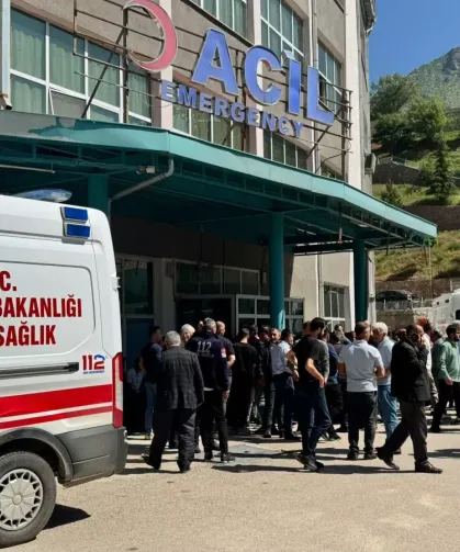 Öğrenci Servisi Takla Attı; Çok Sayıda Yaralı Var