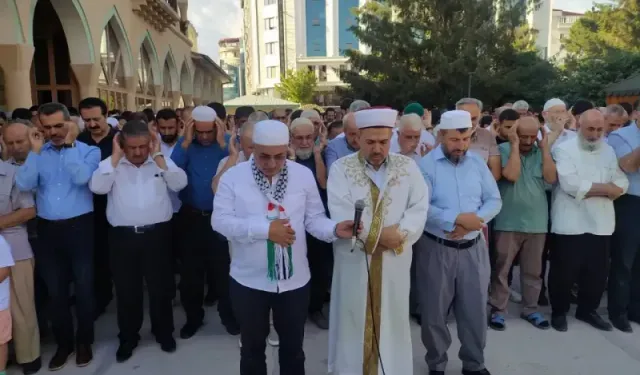 Van’da İsmail Haniye İçin Gıyabi Cenaze Namazı Kılındı