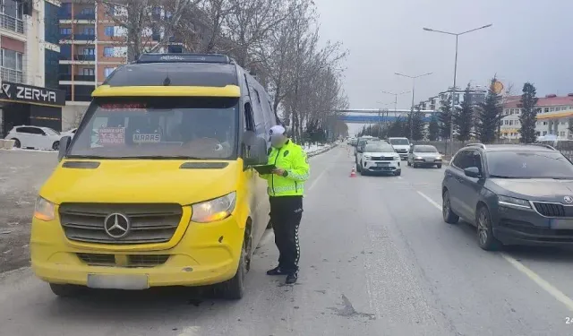 Van’da Trafik Alarmı: Yüzlerce Ceza, Çok Sayıda Araç Yoldan Silindi!