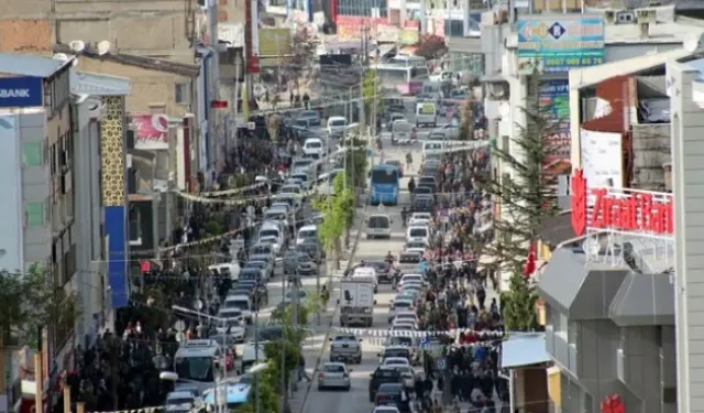 Van Milletvekili Van'ın Trafik Sorununu Meclis Gündemine Taşıdı!
