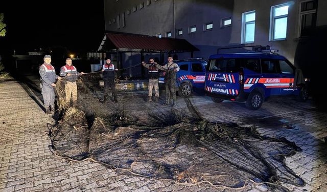 Muradiye'de Kaçak Avcılığa Geçit Yok: 1 Ton Canlı İnci Kefali Kurtarıldı