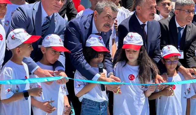 Van’da Eğitime 20 Yılda Büyük Yatırım