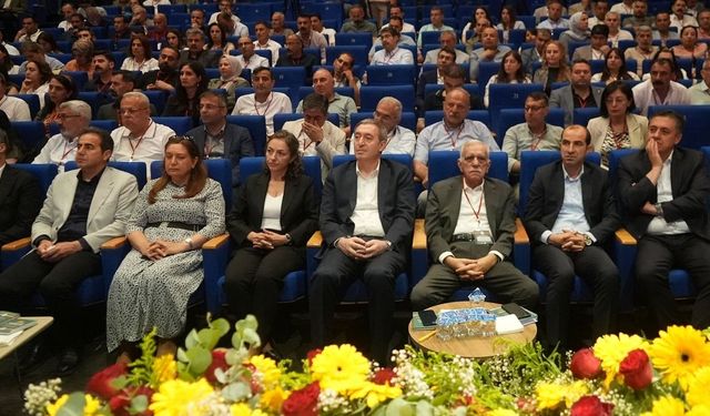 DEM Parti’den Kritik Kayyum Açıklaması
