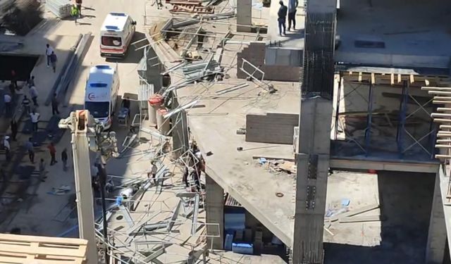 İnşaat İskelesi Çöktü: 2 İşçi Yaralı!