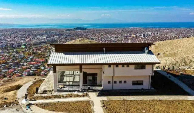 Vali Balcı Açıkladı: Van’ın En Güzel Mekanı Açılmak İçin Gün Sayıyor
