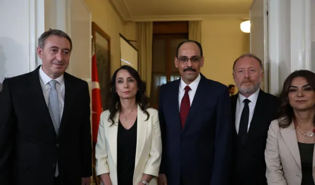 MİT Başkanı İbrahim Kalın, DEM Grubu ile Görüştü!
