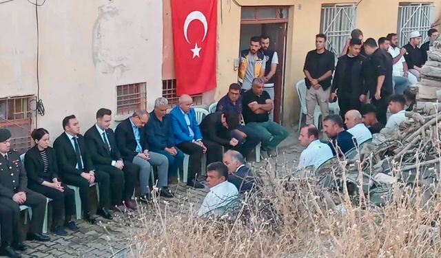 Şehit Ateşi Baba Ocağına Düştü!