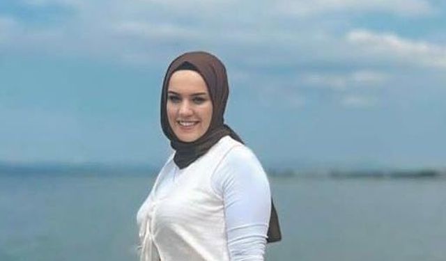 Boşanmak İsteyen Eşini Bıçakladı, Ardından İntihar Etti!