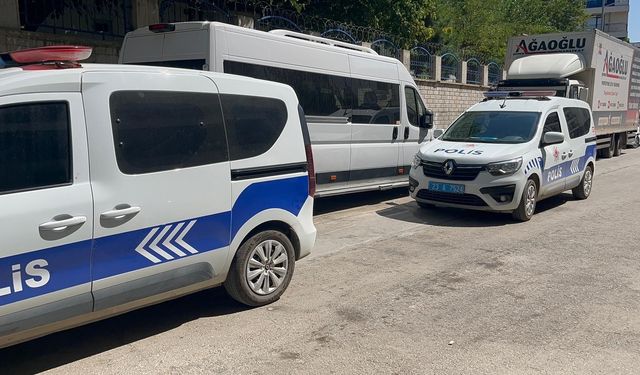 Elazığ’da Silahını Temizlerken Kendini Vurdu!