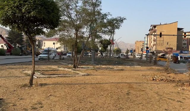 Yüksekova’da Toz Çilesi: Esnaf ve Vatandaş Tepkili