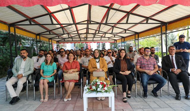 Van’da Gençler İçin Dijital Dönüşüm Merkezi Açıldı