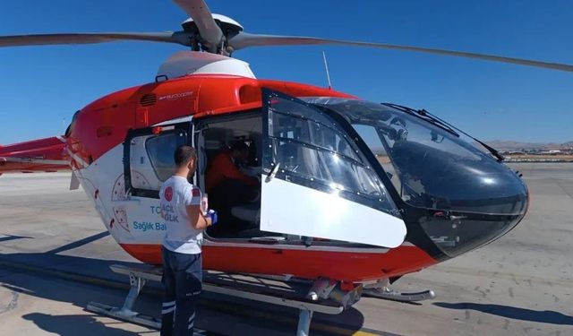 Van'dan İstanbul'a Uçak Ambulansla Sevk Edildi! 34 Günlük Bebek İçin Zamanla Yarış!