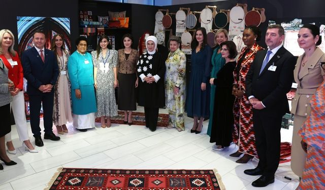 Van Kilimi New York’ta Hazineler Sergisi’nde Yer Aldı