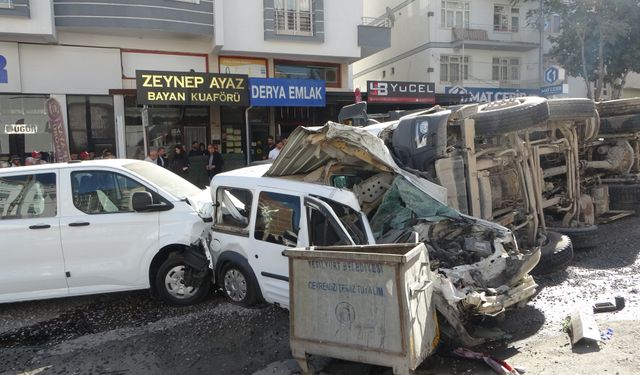 Malatya’da Freni Patlayan Kamyon Dehşet Saçtı: 5 Yaralı, 15 Araç Hasarlı
