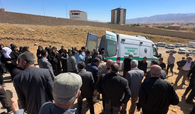Yüksekova'yı yasa boğan acı