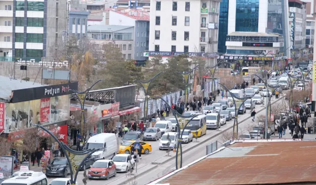 Vanlı Araç Sahipleri Dikkat!  Araç Muayene Ücretleri Zamlandı