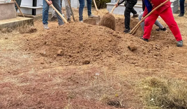 Kentte CHP’li İlçe Belediyeler Cenaze Hizmetlerini Bıraktı!