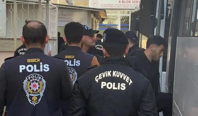 MHP'li Ersoy’dan, Bahis Cezası Alan Kayserisporlu Abdulsamet Burak'a Destek