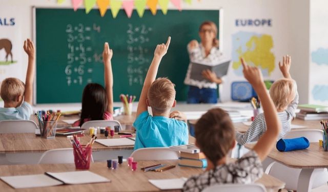 Yarın Okul Yok Mu? 9 Aralık Salı Okullar Tatil Mi Olacak?