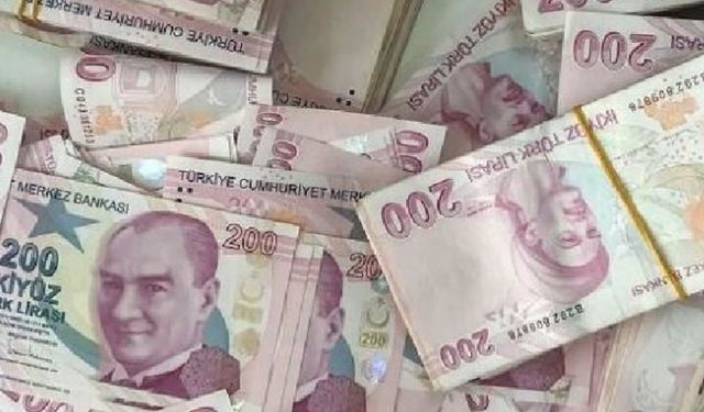 16 Yaşındaki Çocuk Dolandırıcılara Yüz Binlerce Lira Kaptırdı