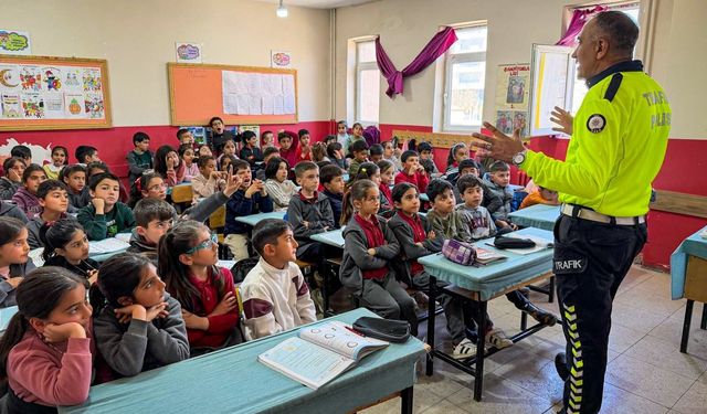 Muradiye’de Trafik Haftası etkinliği