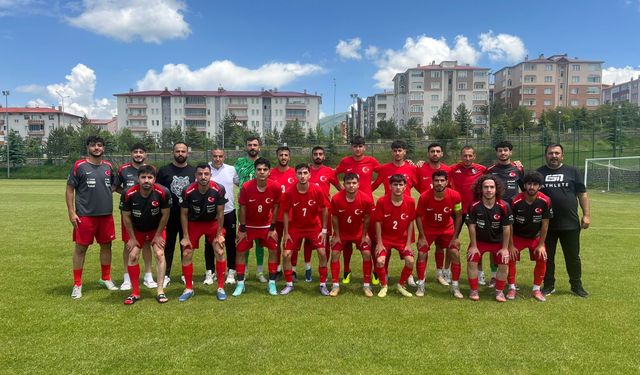 Van ekibinden Erzurum'da büyük sürpriz! Dev rakibi devirdiler!