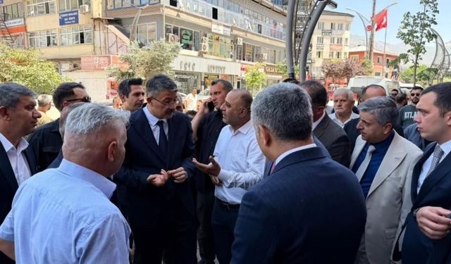 Bakan Yardımcısı Ali Çelik Hakkari'de