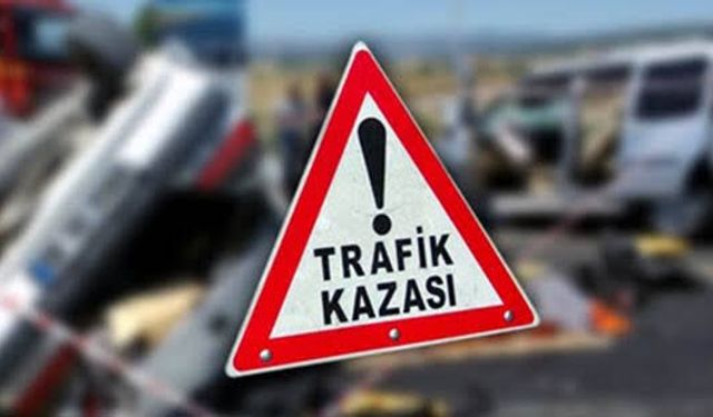 İki Otobüs Çarpıştı: 13 Yaralı